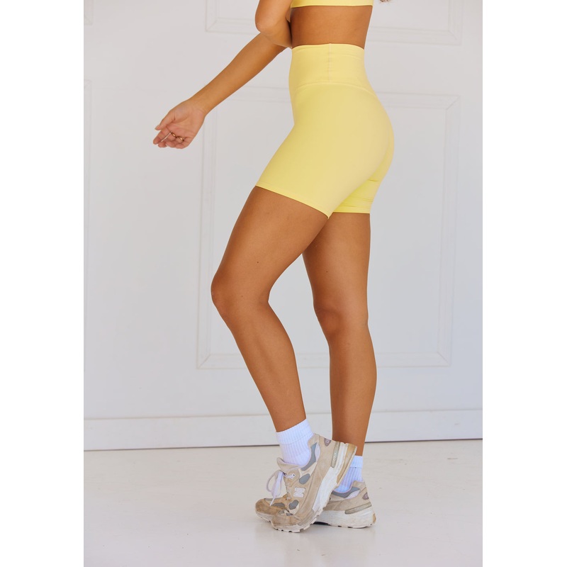 Astoria LUXE BALANCE Short – Marigold