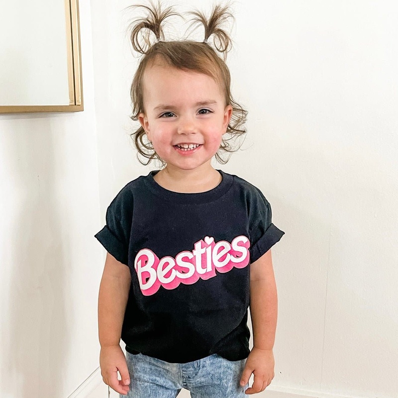 Besties Barbie Kids Tee – Black