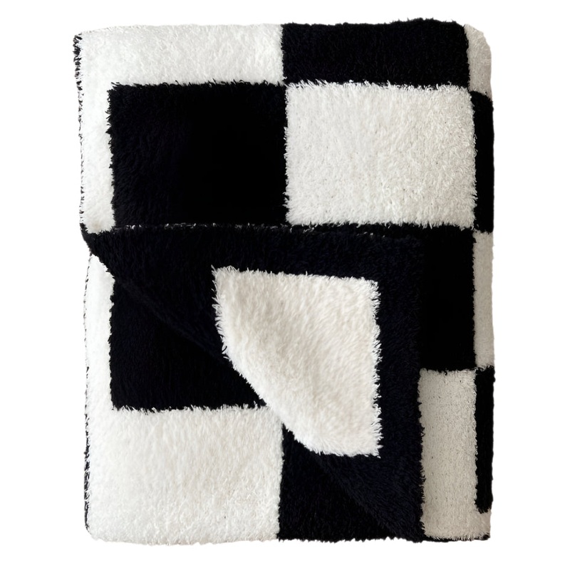 Checkered Plush Blanket | Black