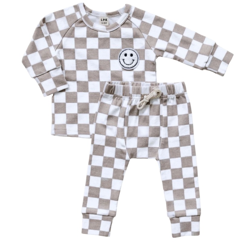 Checkered Smiley Lounge Set | Latte