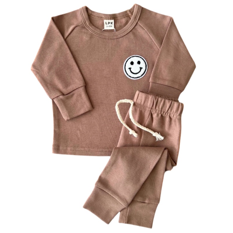 Lounge Set | Smiley Mocha