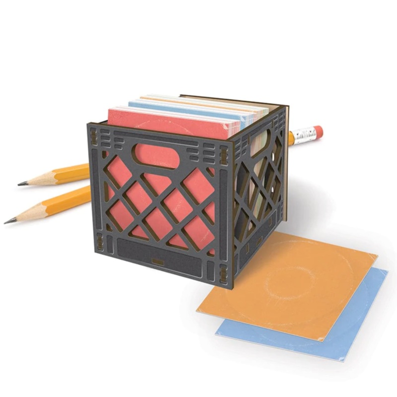 For the Record – Pencil holder with notes
