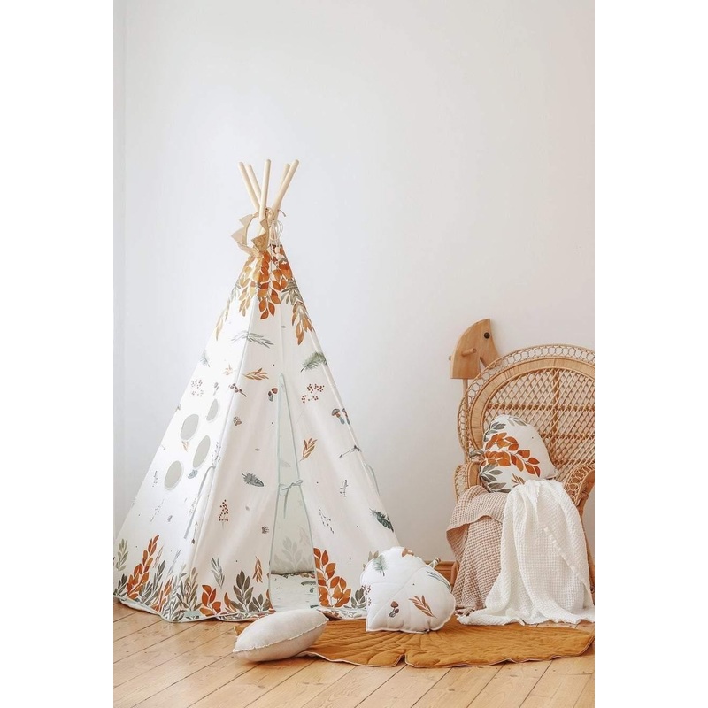 Forest Friends Teepee and Round Mat Set