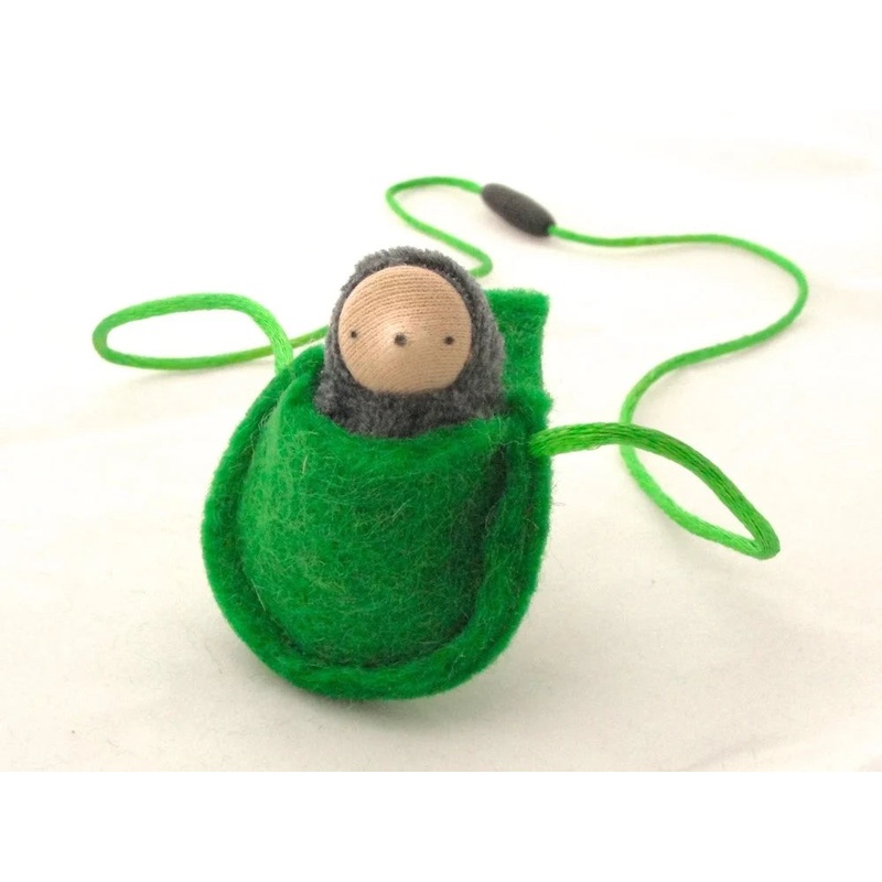 Fairyshadow Critter Necklace, Gray Mole