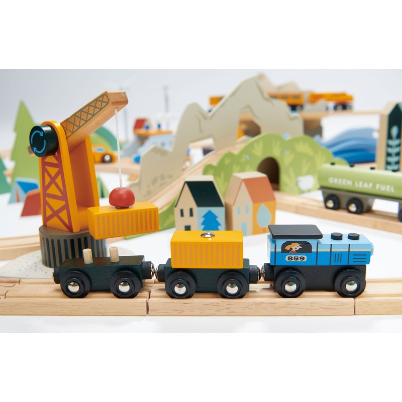 Tender Leaf Mountain View Train set