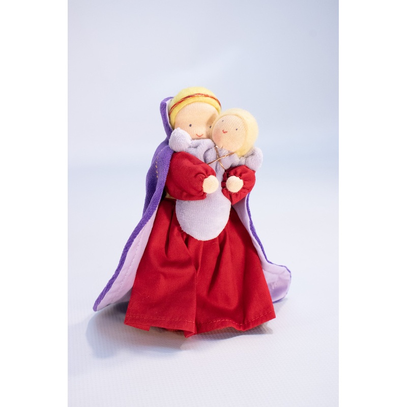 Evi Doll Queen with Baby