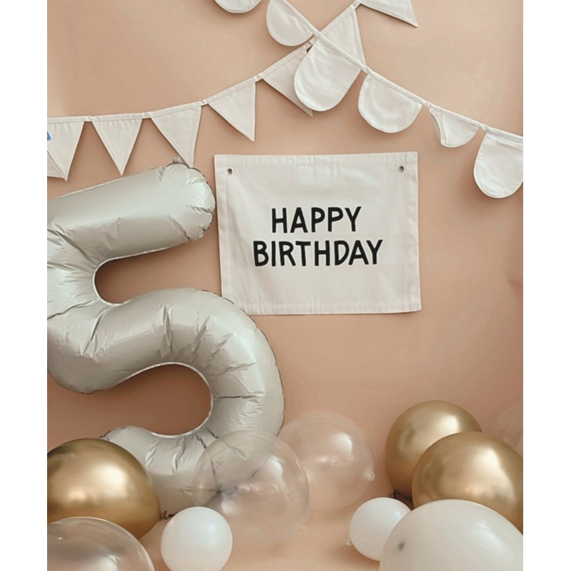 Triangle Bunting