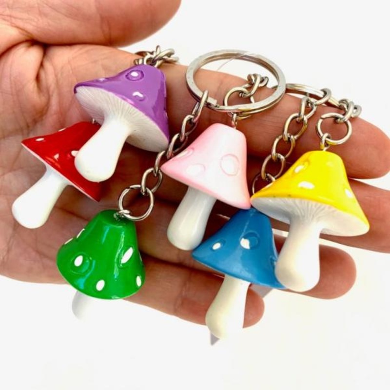 MUSHROOM KEYRING