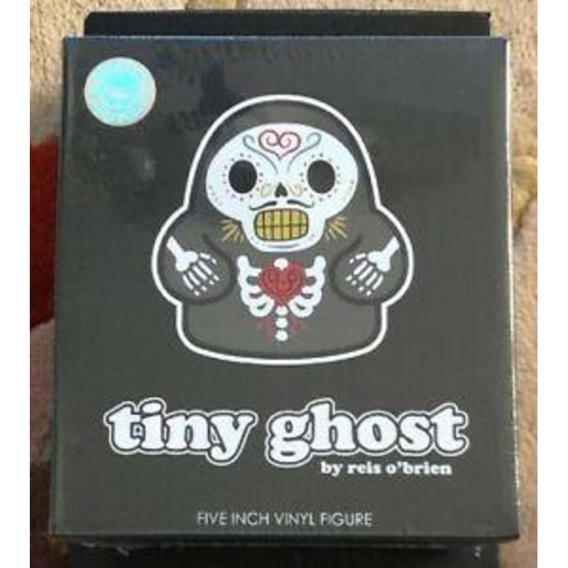 Tiny Ghost Muertos Black Limited Edition of 350 Vinyl Figure