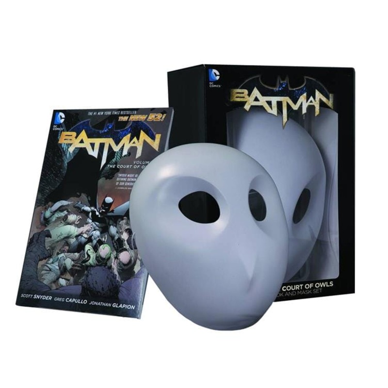 DC Comics Batman Court of Owls Book and Mask Set Autographed by Greg Capullo