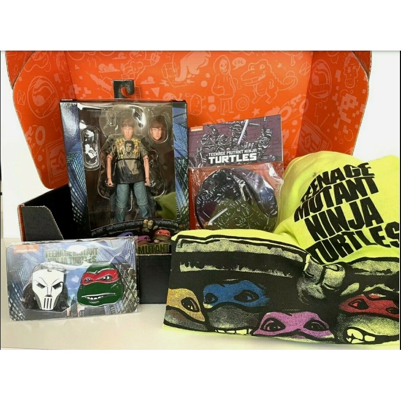 NECA Teenage Mutant Ninja Turtles (TMNT) Danny Pennington 7 Exclusive Action Figure & Lootcrate Accessory Bundle