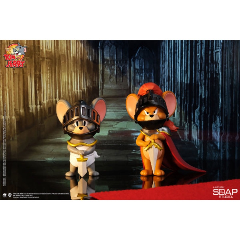 Tom and Jerry – Royal Court Jerry and Tuffy Figure